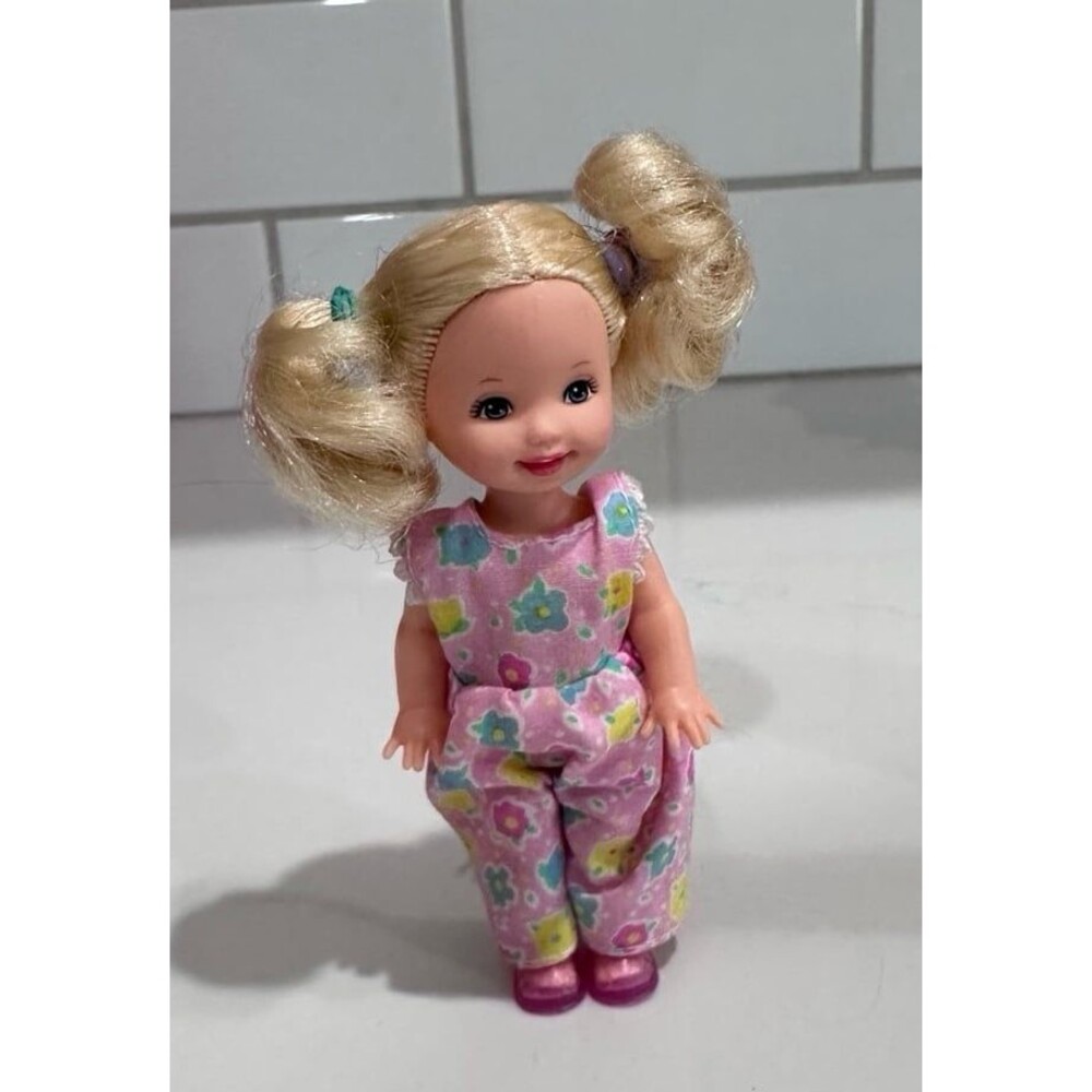 Vintage Mattel Barbie Kelly Doll Blonde Pigtails Genuine Barbie Floral Outfit